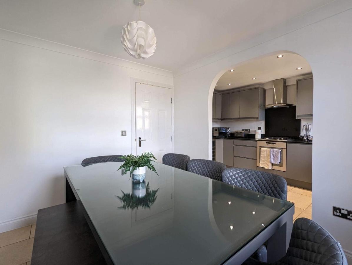 Villa Kirkwood Drive à Durham Extérieur photo